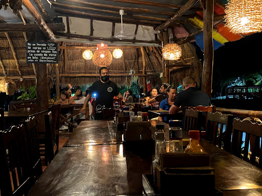 El Crustaceo Kascarudo holbox
