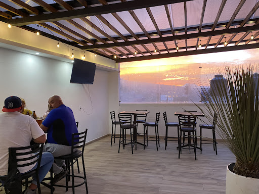 Terraza & Taqueria “A Lo Mexicano”