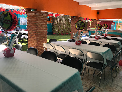 RESTAURANTE LA TRAJINERA