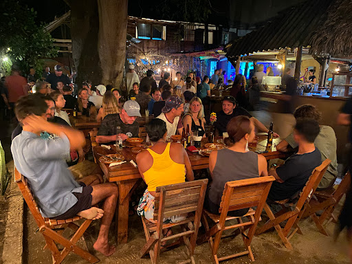El Gallo ( Jardin Gastronomico & Cultural )