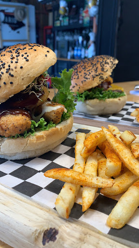 Calvario Pub and Grill