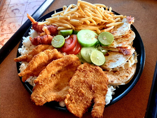 restaurante EL DORADO ( mariscos cielo azul )