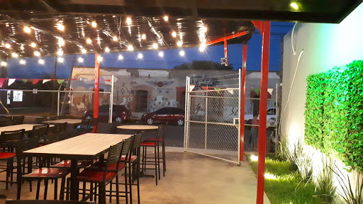 Los Patroncitos, Burger & Grill