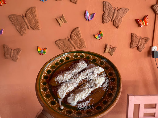 Casa Rosa Restaurant